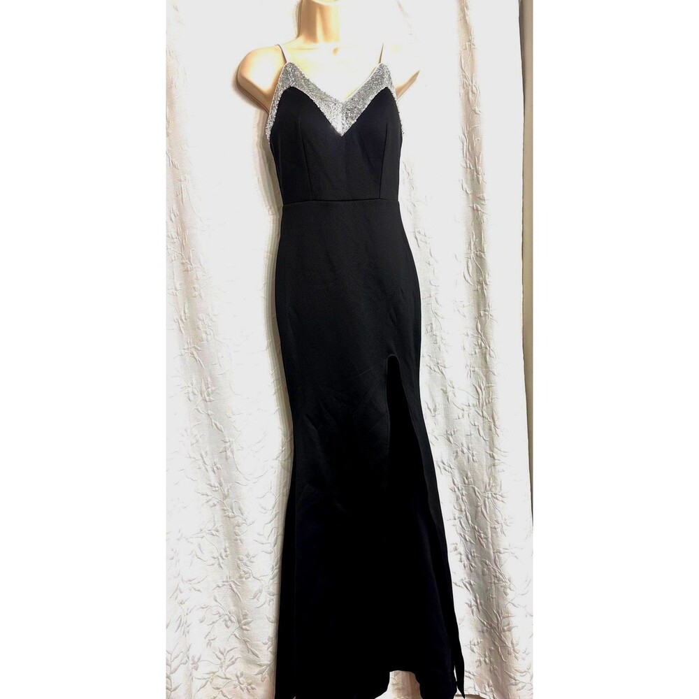 Miss Ord NWT Formal Black Silver Top Sequin Sleeveless Mermaid Party Maxi Gown S